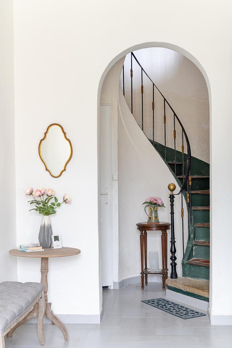 Maison De Maitre 230M² En Plein Coeur Du Village Camps-la-Source Esterno foto